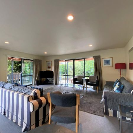 הוילה האנמר ספרינגס 17 Chisholm Crescent מראה חיצוני תמונה